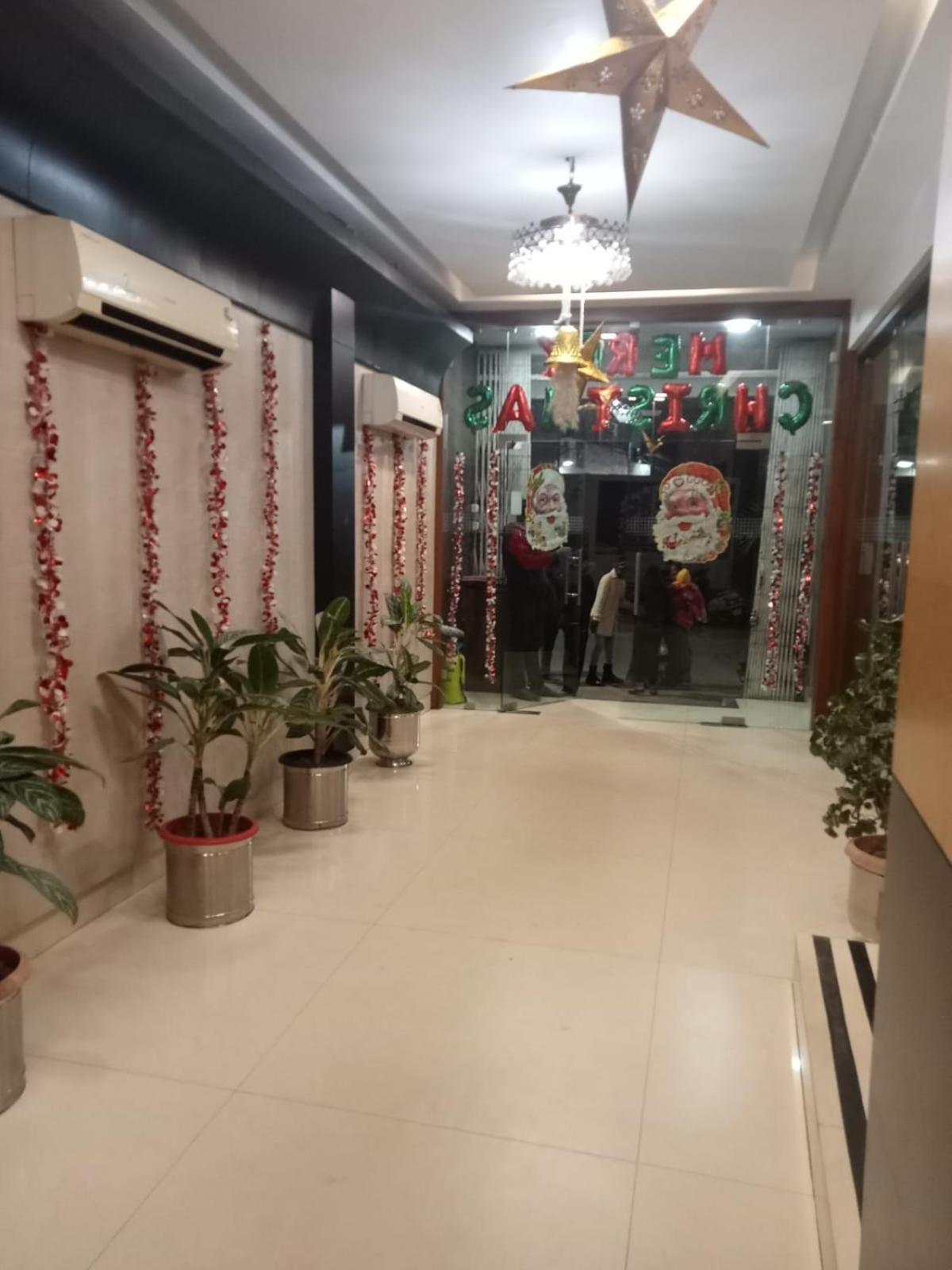 Hotel Baidyanath Deoghar Extérieur photo